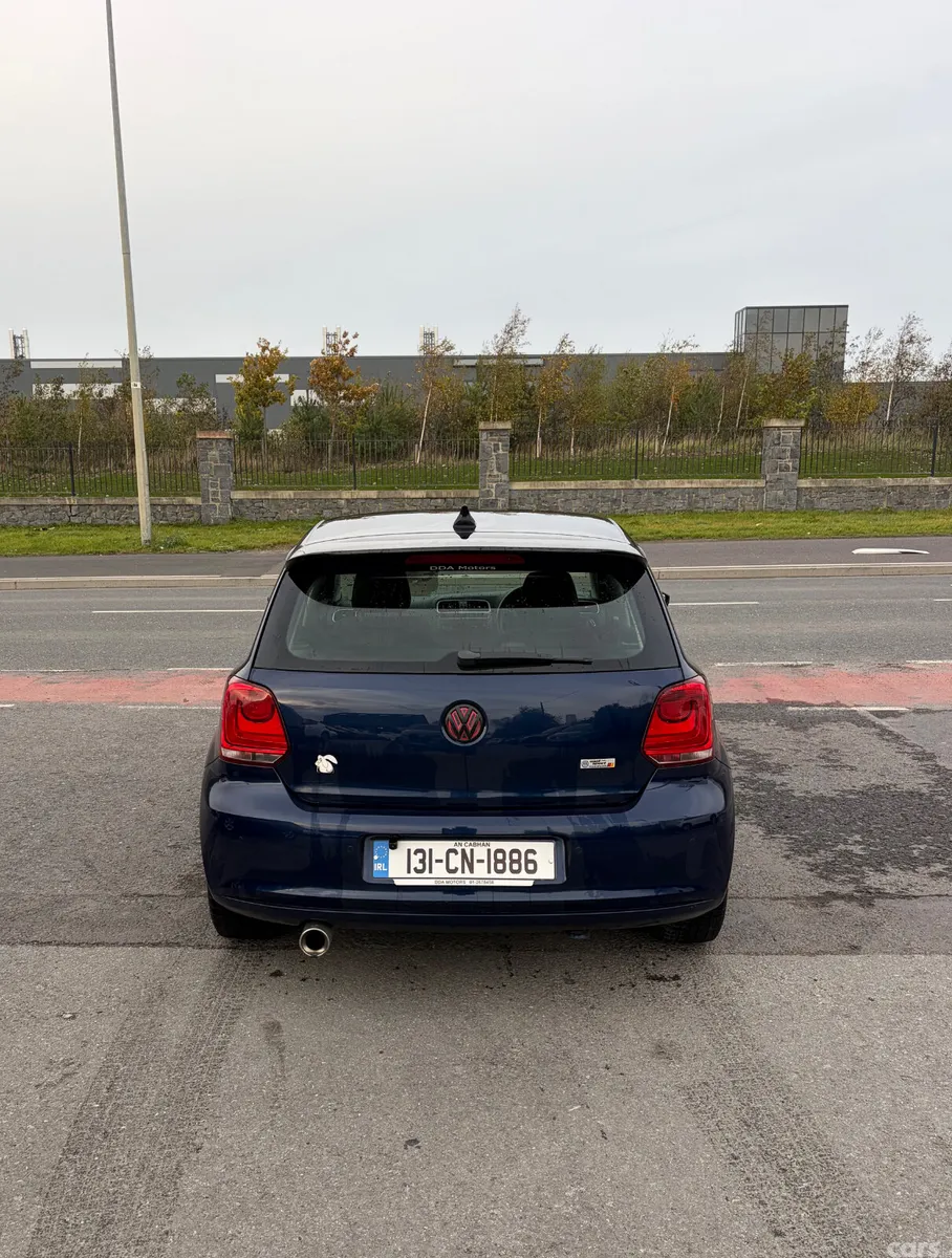 Volkswagen Polo Hatchback, Petrol, 2013, Blue