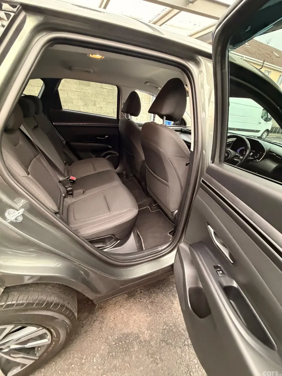 Hyundai Tucson SUV, Diesel, 2022, Grey