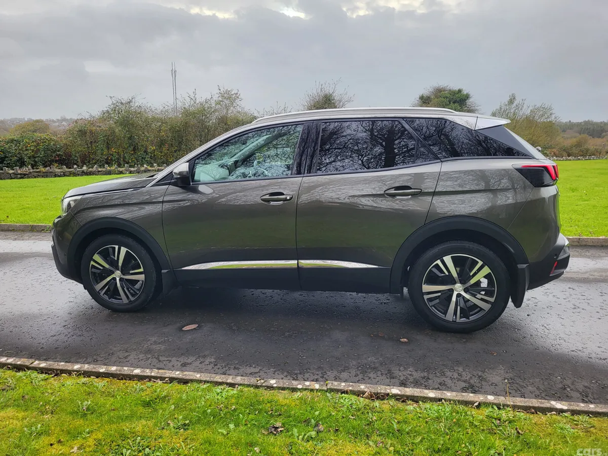 Peugeot 3008 MPV, Diesel, 2018, Grey