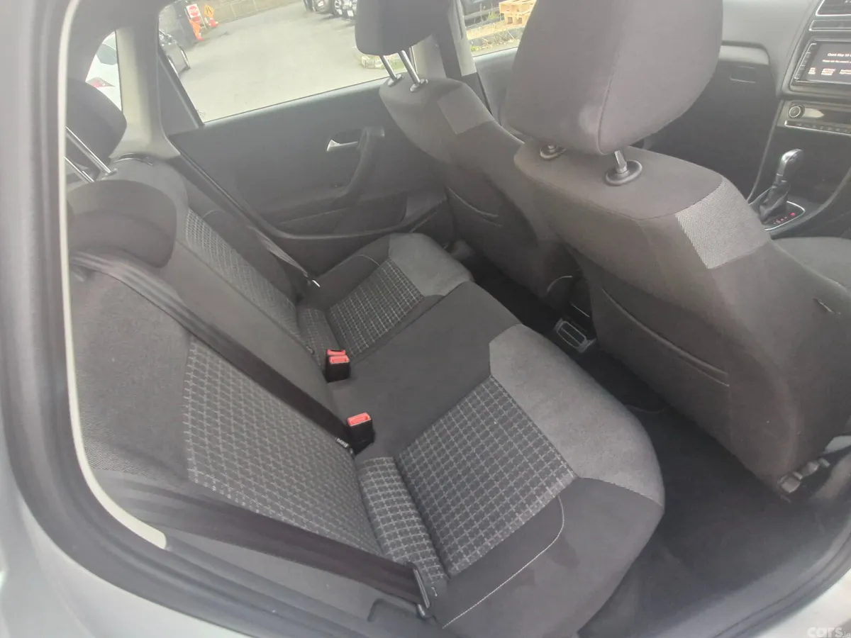 Volkswagen Polo Hatchback, Petrol, 2015, Silver