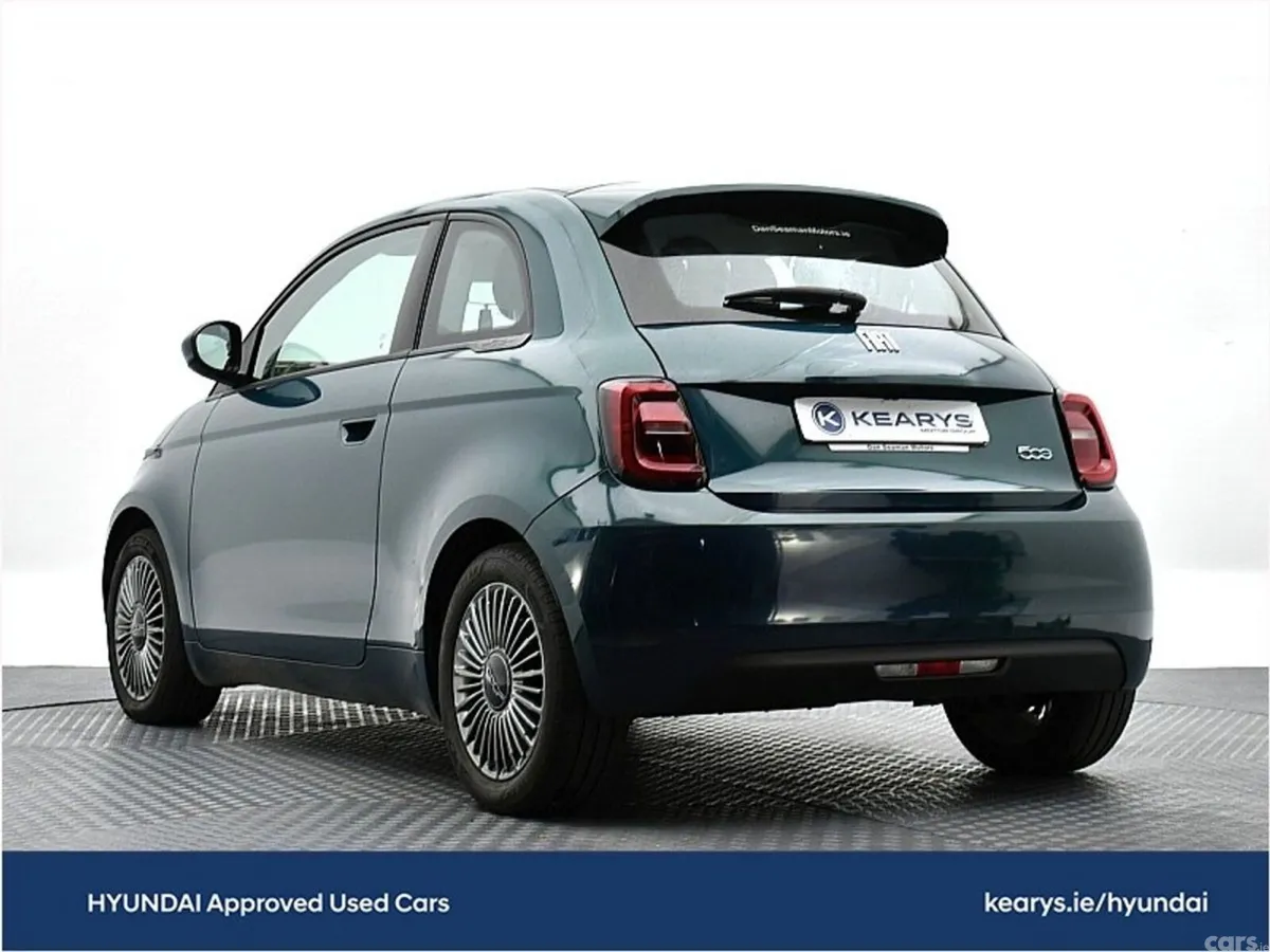 Fiat 500 Hatchback, Electric, 2022, Green