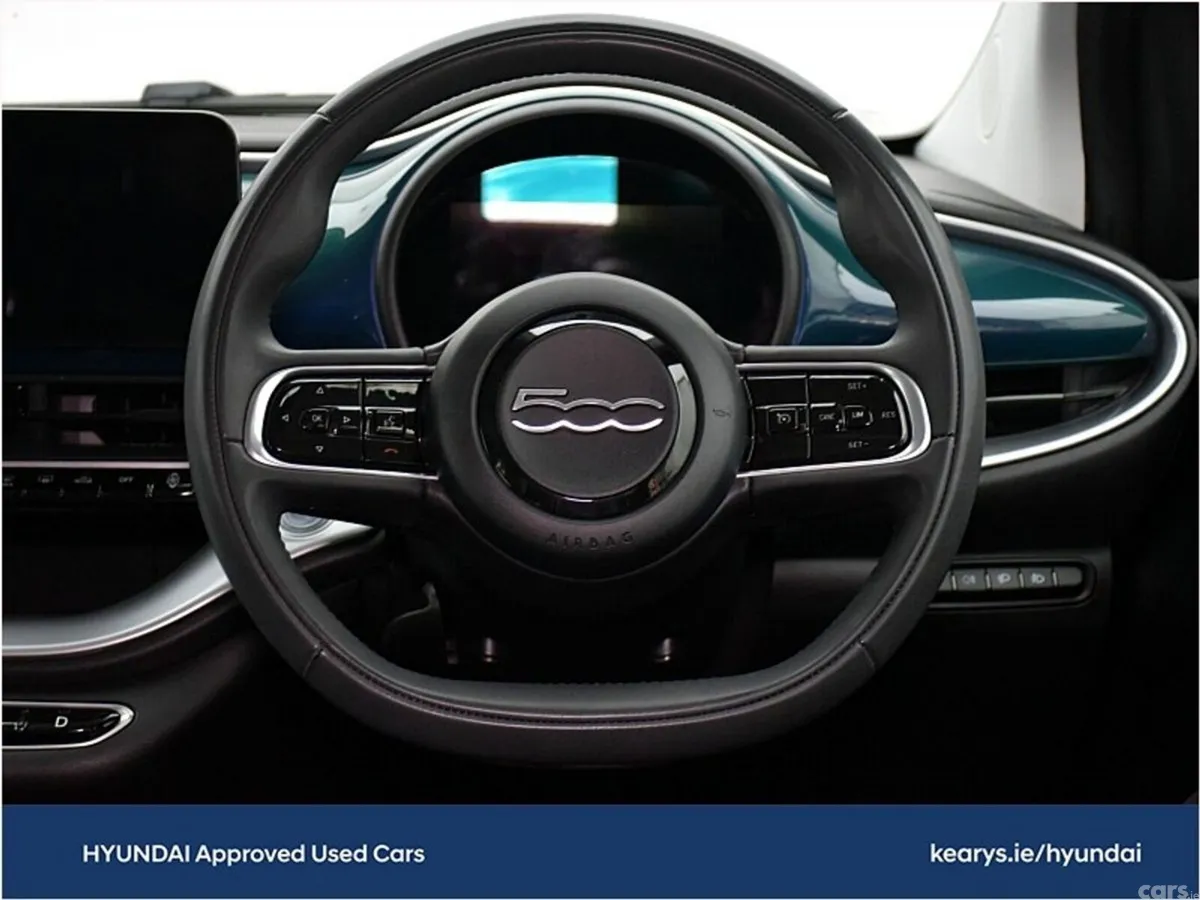 Fiat 500 Hatchback, Electric, 2022, Green