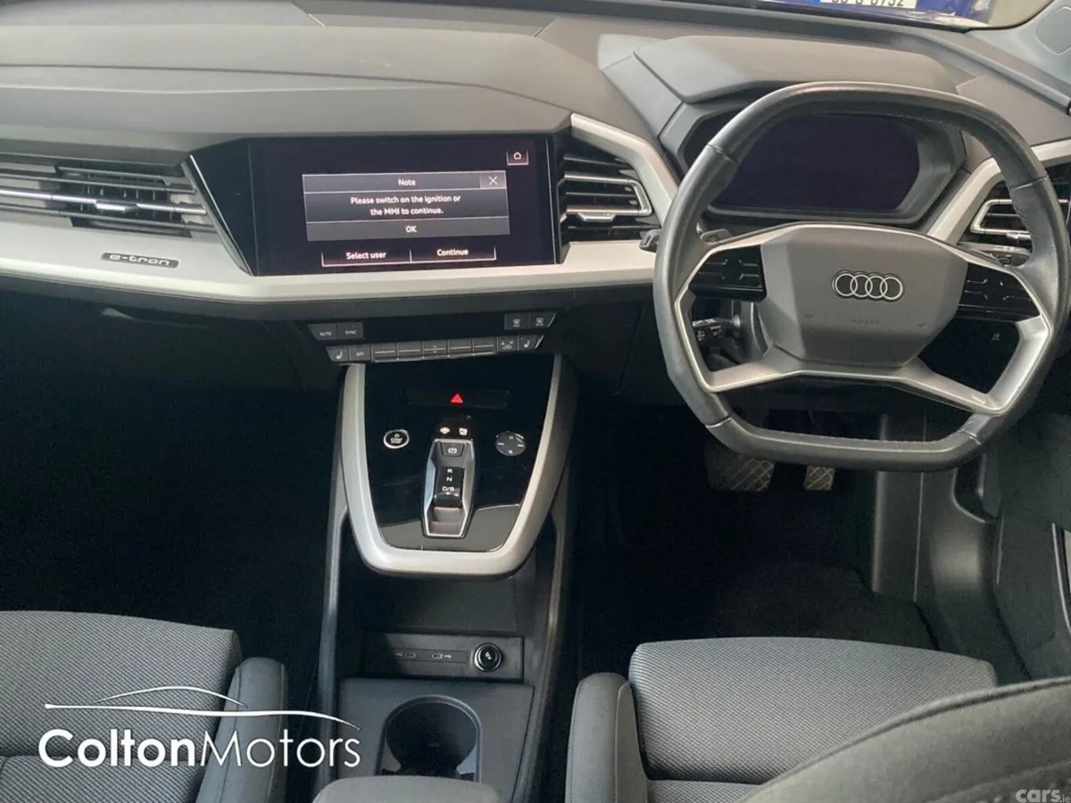 Audi Q4 e-tron Hatchback, Electric, 2023, Blue