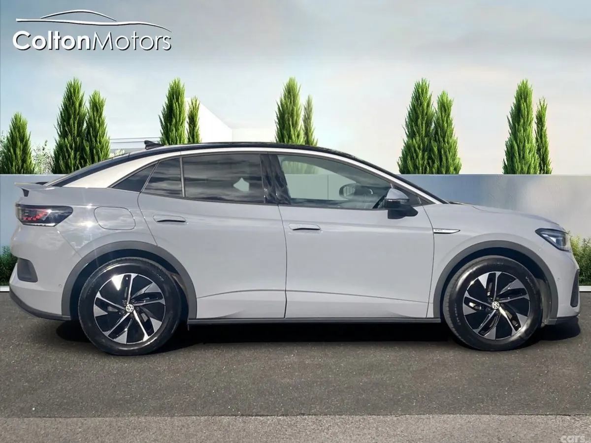 Volkswagen ID.5 Saloon, Electric, 2023, Grey