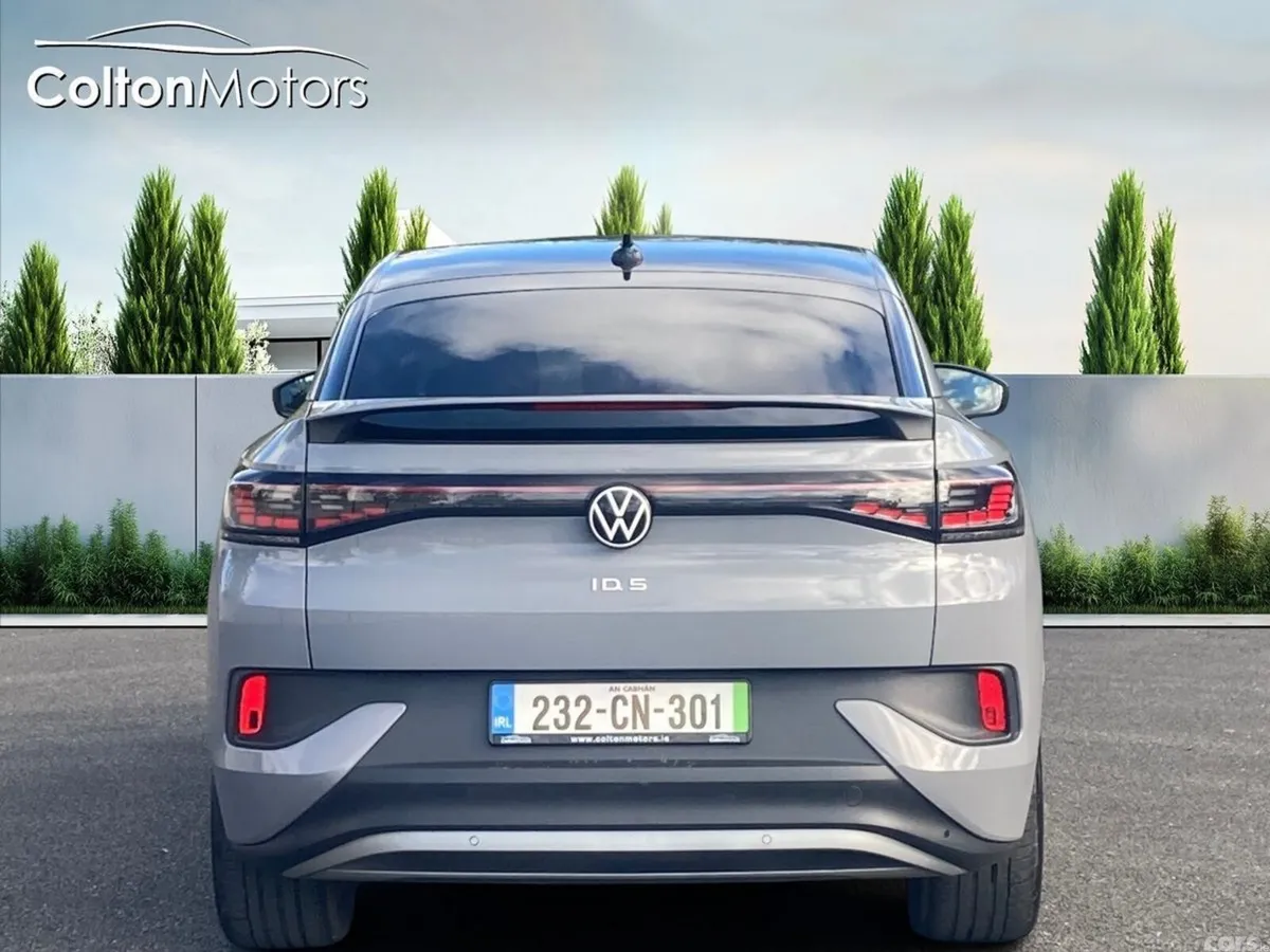 Volkswagen ID.5 Saloon, Electric, 2023, Grey