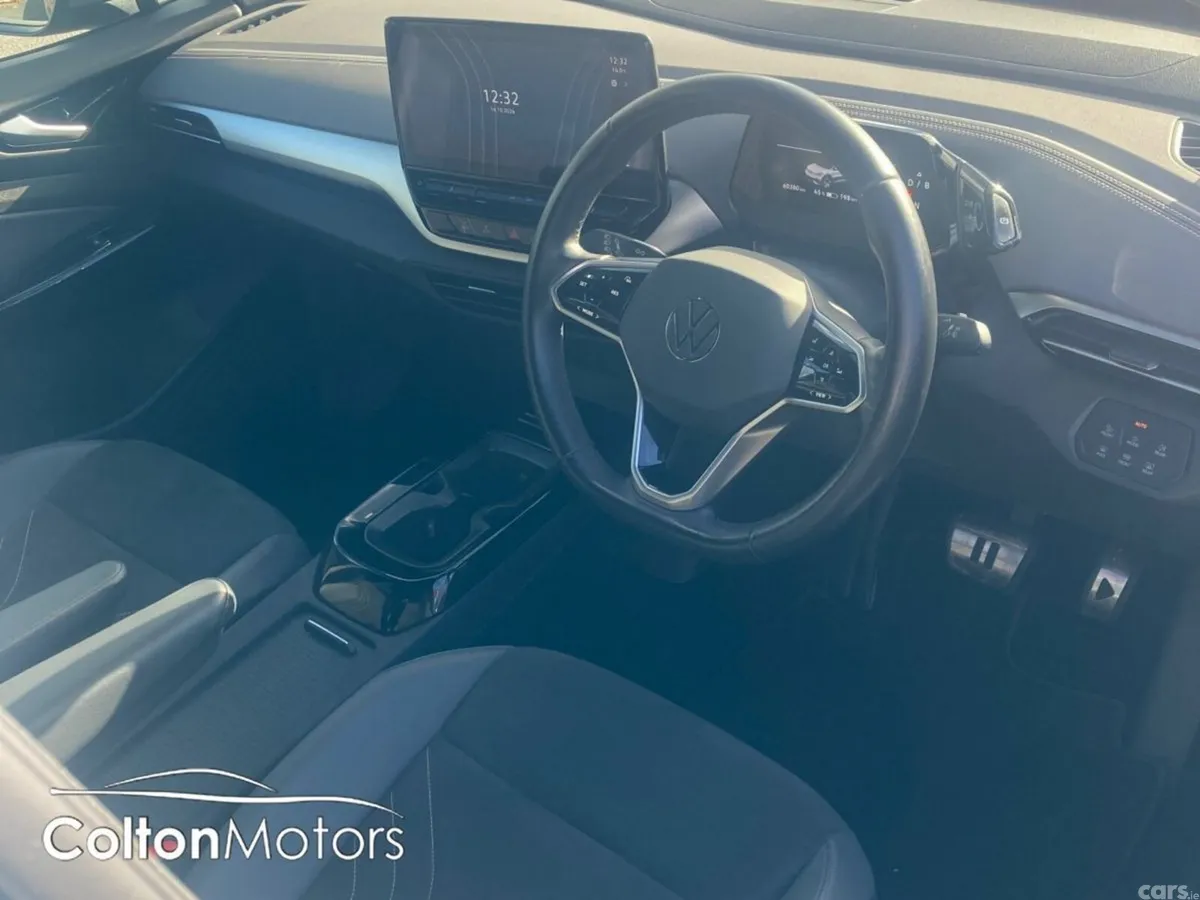 Volkswagen ID.5 Saloon, Electric, 2023, Grey