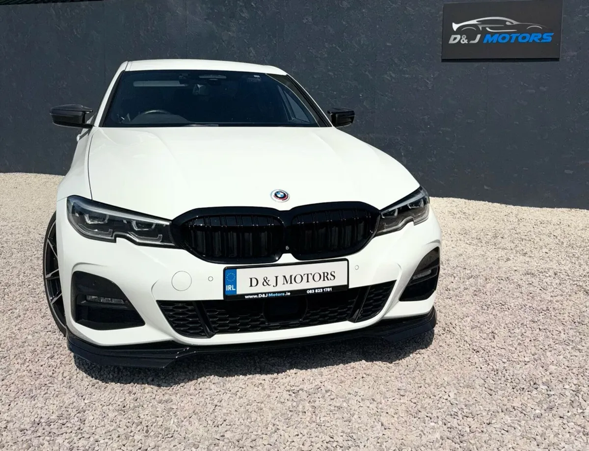 BMW 3-Series Saloon, Petrol, 2020, White