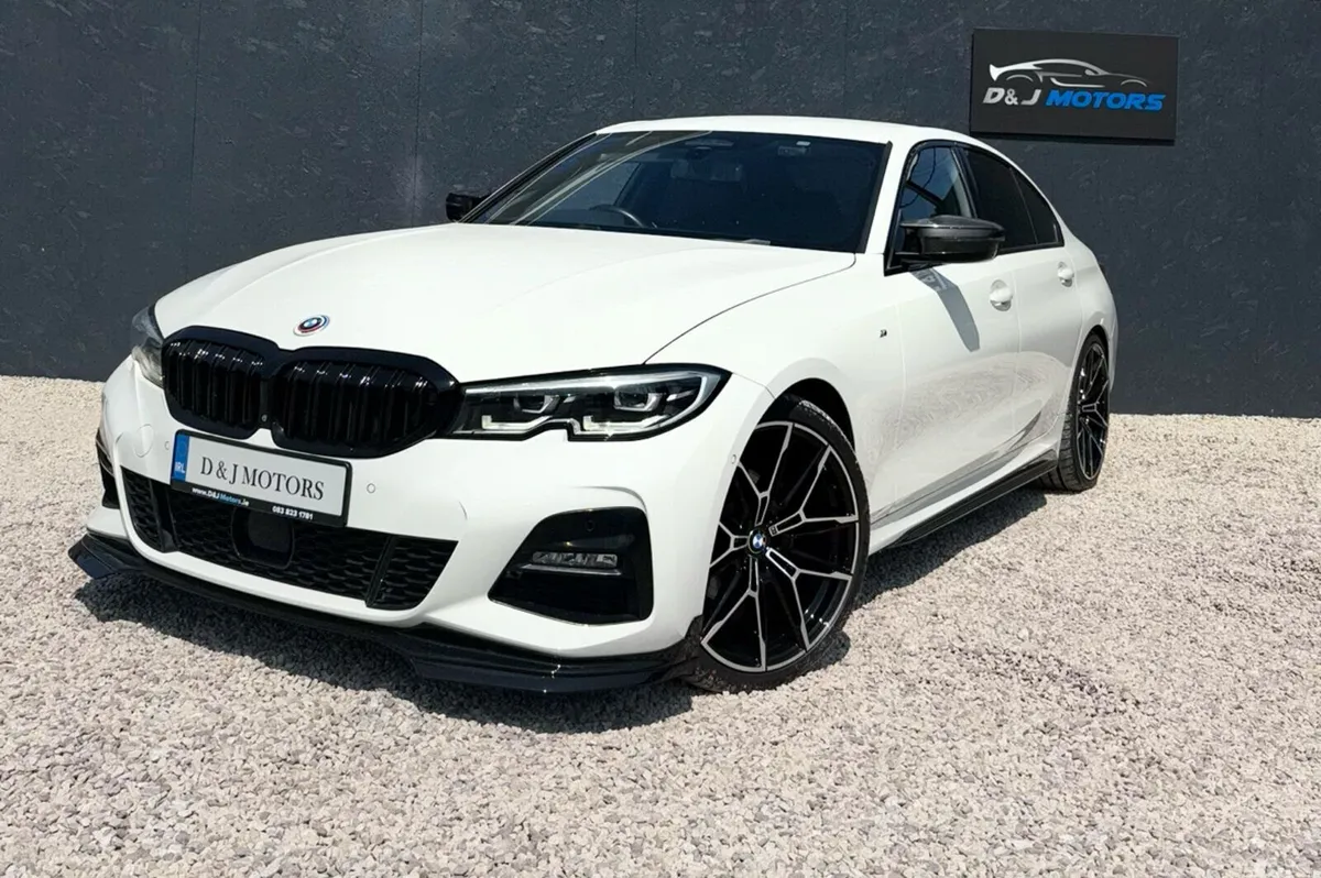 BMW 3-Series Saloon, Petrol, 2020, White