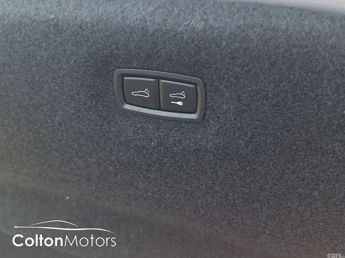 Audi e-tron GT quattro Hatchback, Electric, 2023, Grey