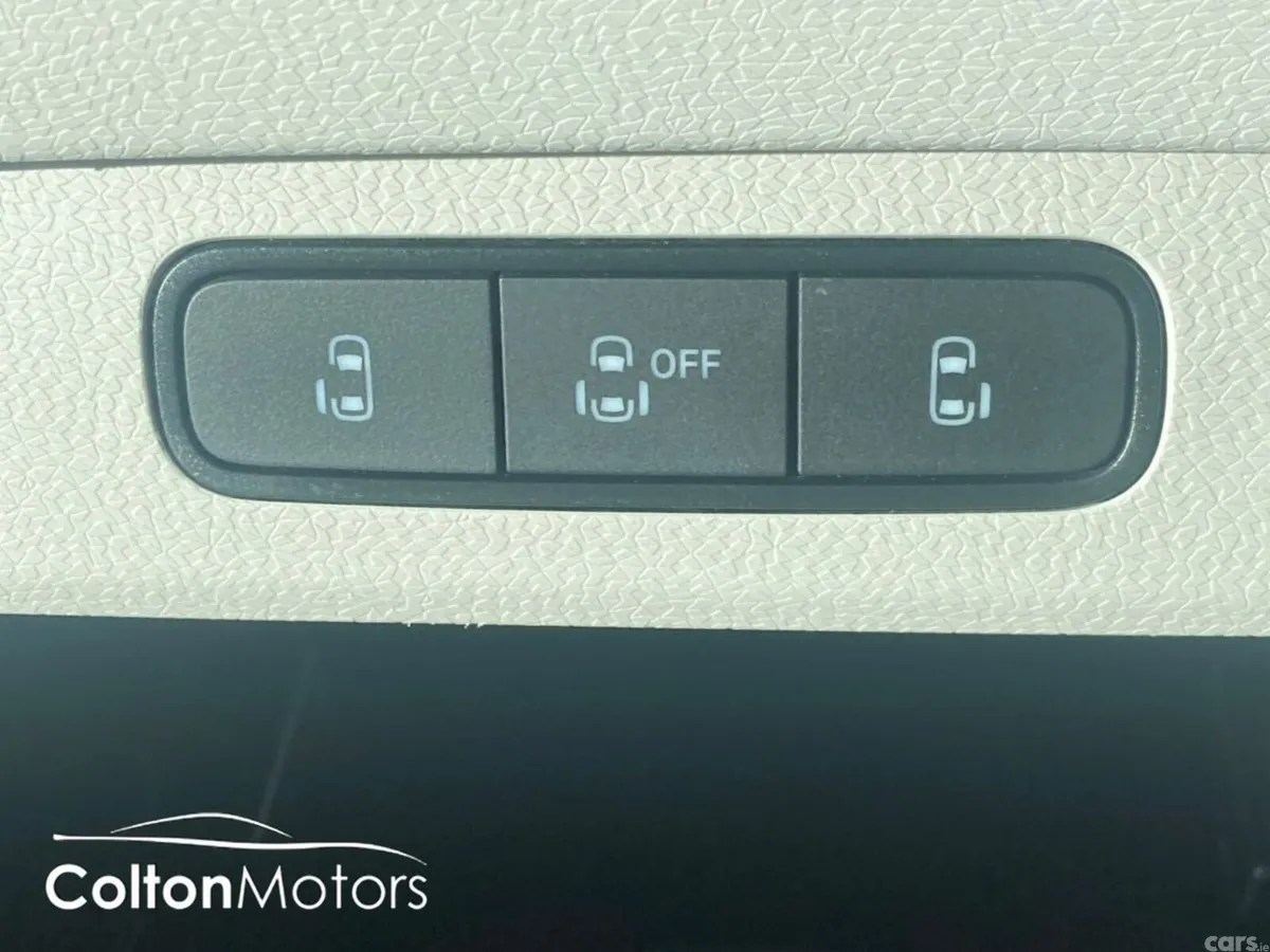 Volkswagen ID.Buzz MPV, Electric, 2023, Orange