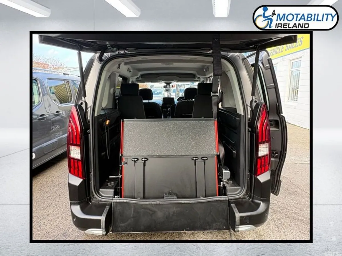 Peugeot Rifter MPV, Diesel, 2020, Grey