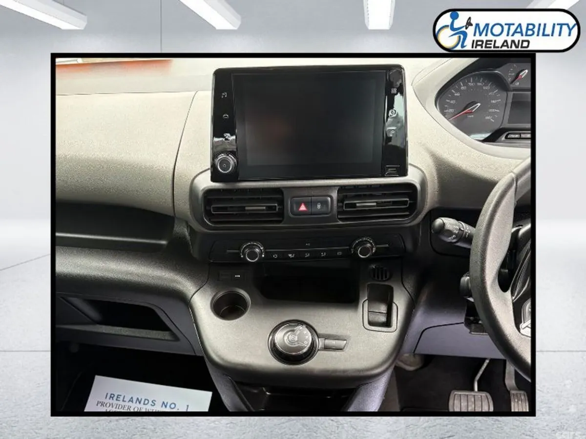 Peugeot Rifter MPV, Diesel, 2021, Black