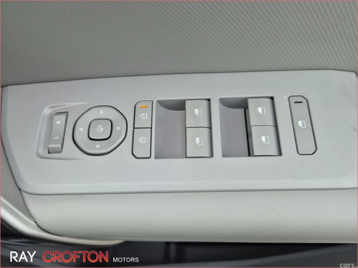 Kia Seltos Estate, Petrol, 2026, Grey