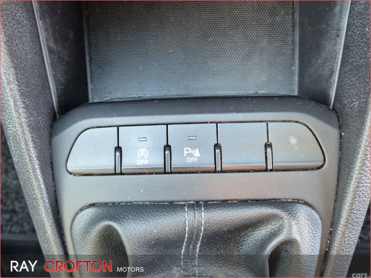 Kia Stonic Estate, Diesel, 2019, Grey