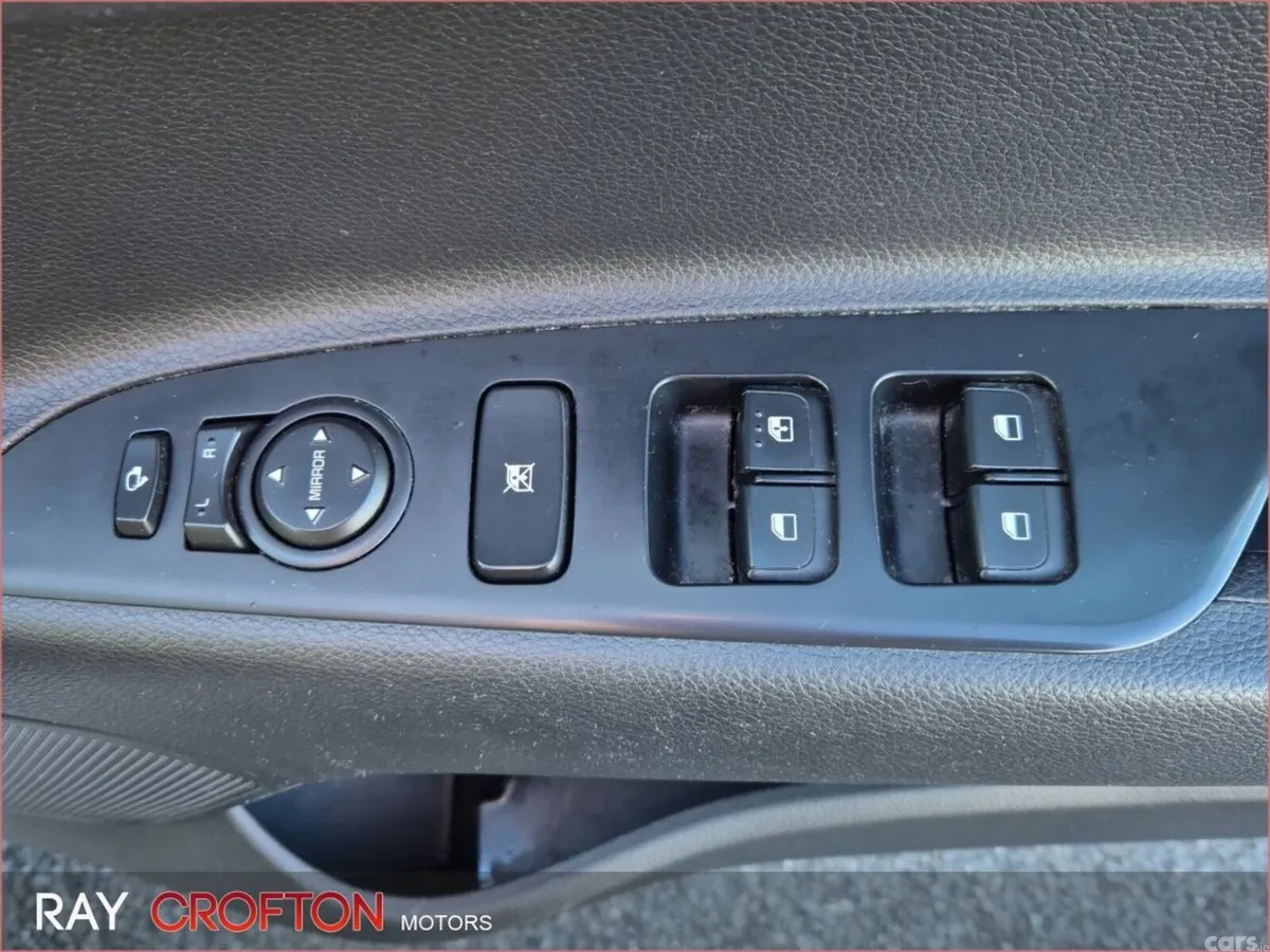 Kia Stonic Estate, Diesel, 2019, Grey
