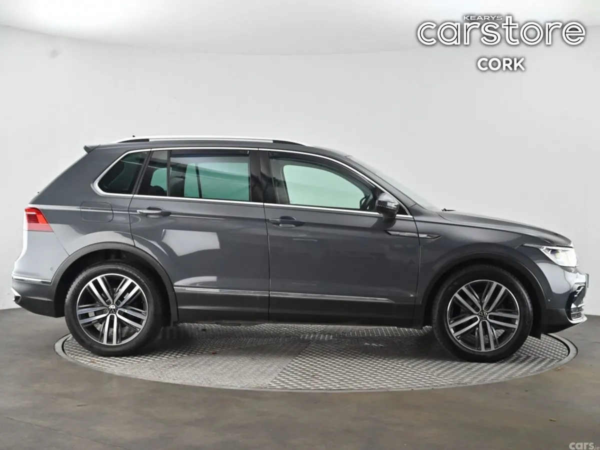 Volkswagen Tiguan SUV, Diesel, 2021, Grey