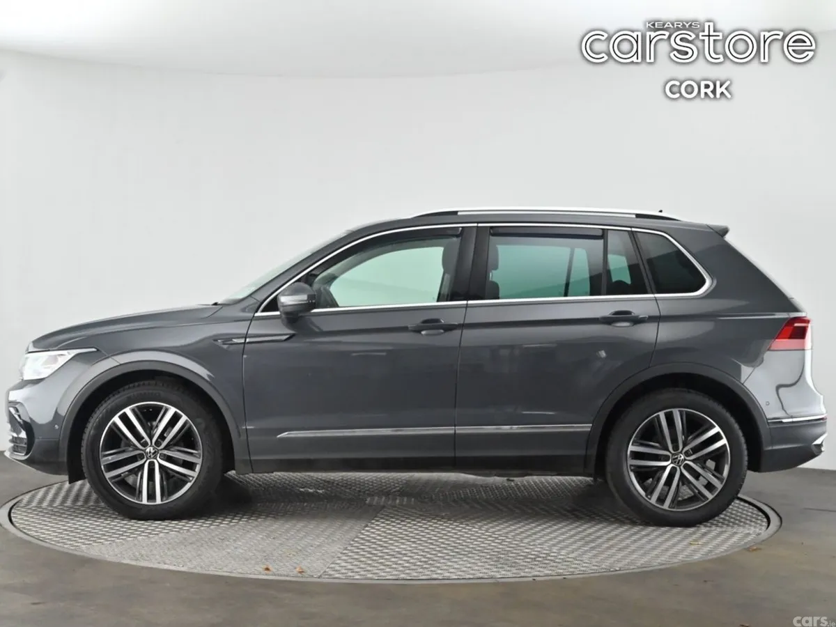 Volkswagen Tiguan SUV, Diesel, 2021, Grey