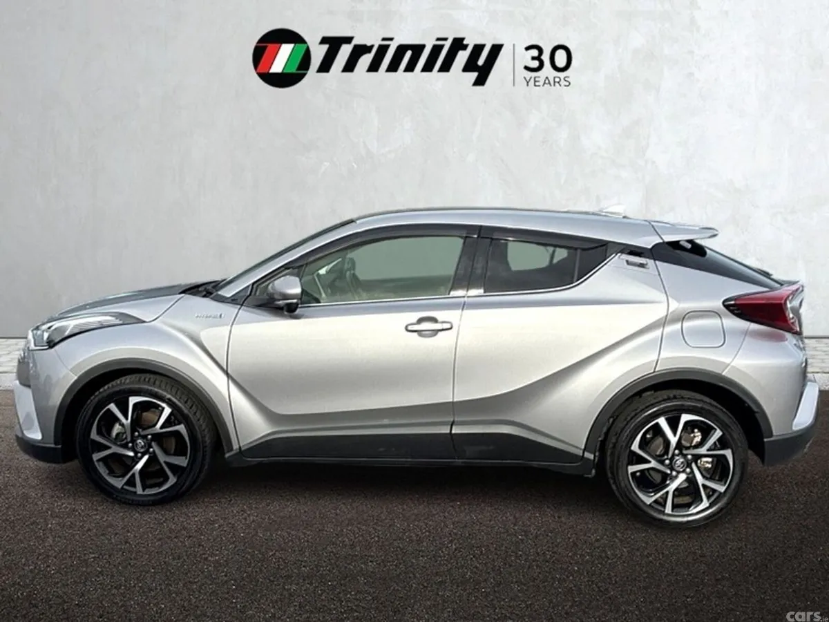 Toyota C-HR SUV, Petrol Hybrid, 2018, Silver