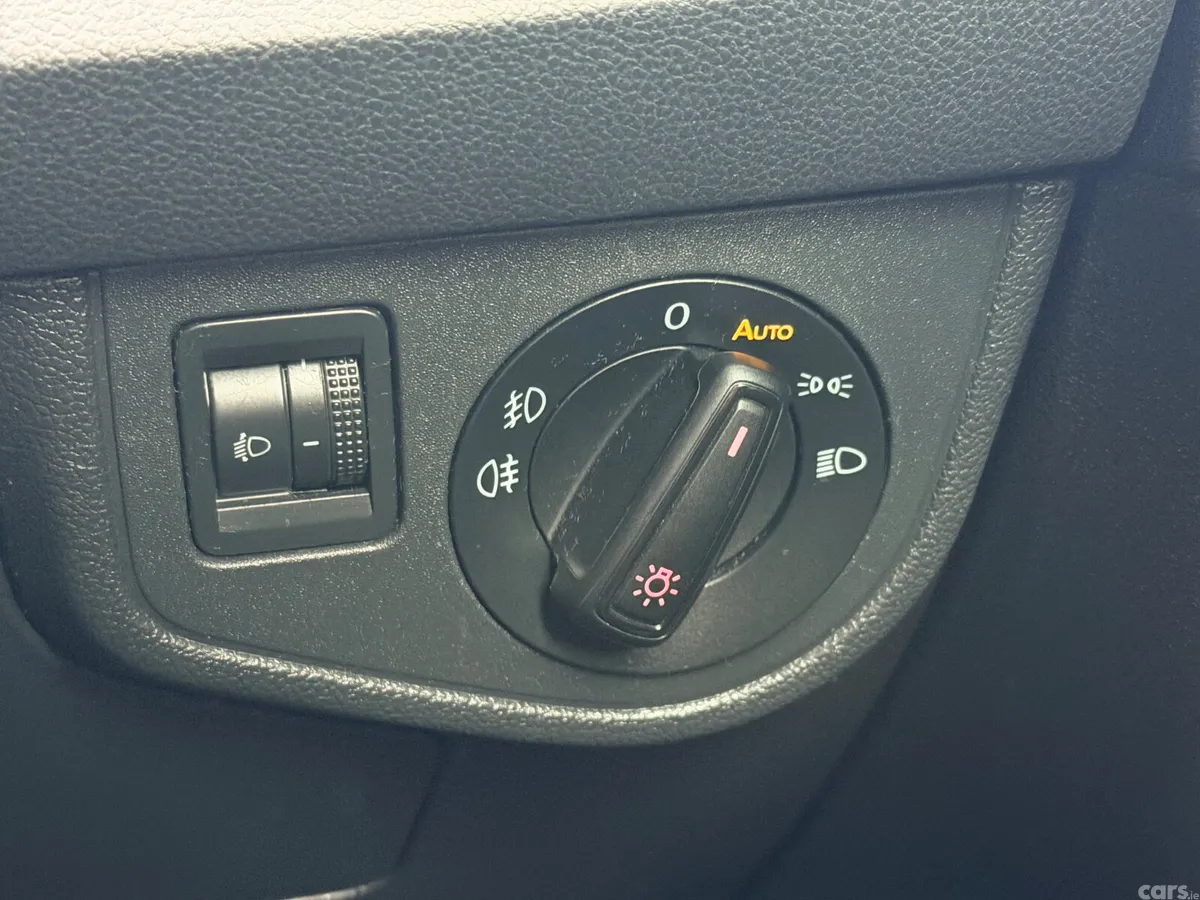 Volkswagen Polo Hatchback, Petrol, 2018, Grey