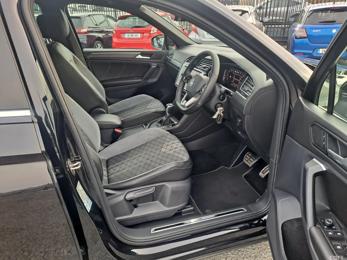 Volkswagen Tiguan SUV, Diesel, 2021, Black