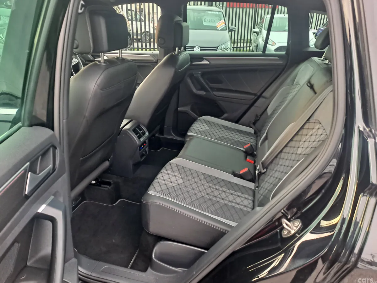 Volkswagen Tiguan SUV, Diesel, 2021, Black