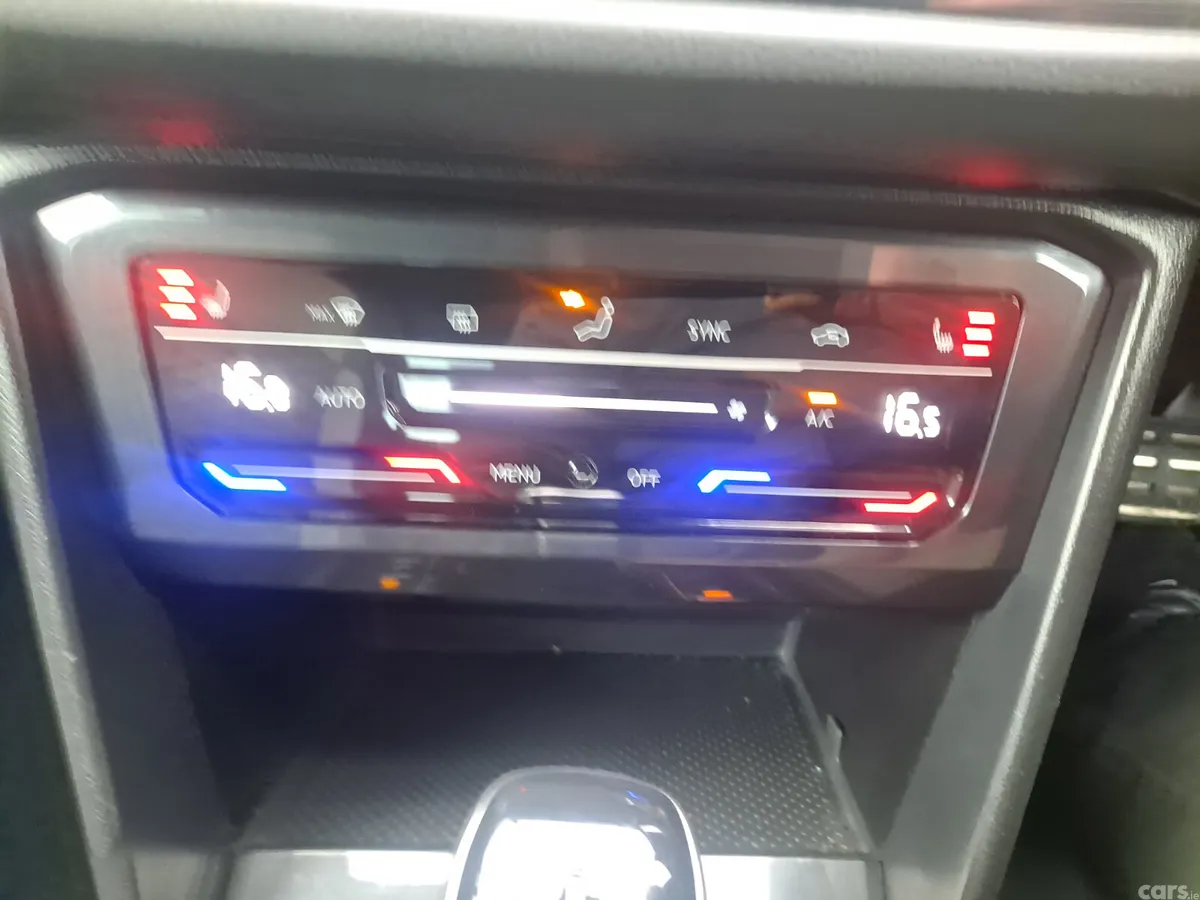 Volkswagen Tiguan SUV, Diesel, 2021, Black