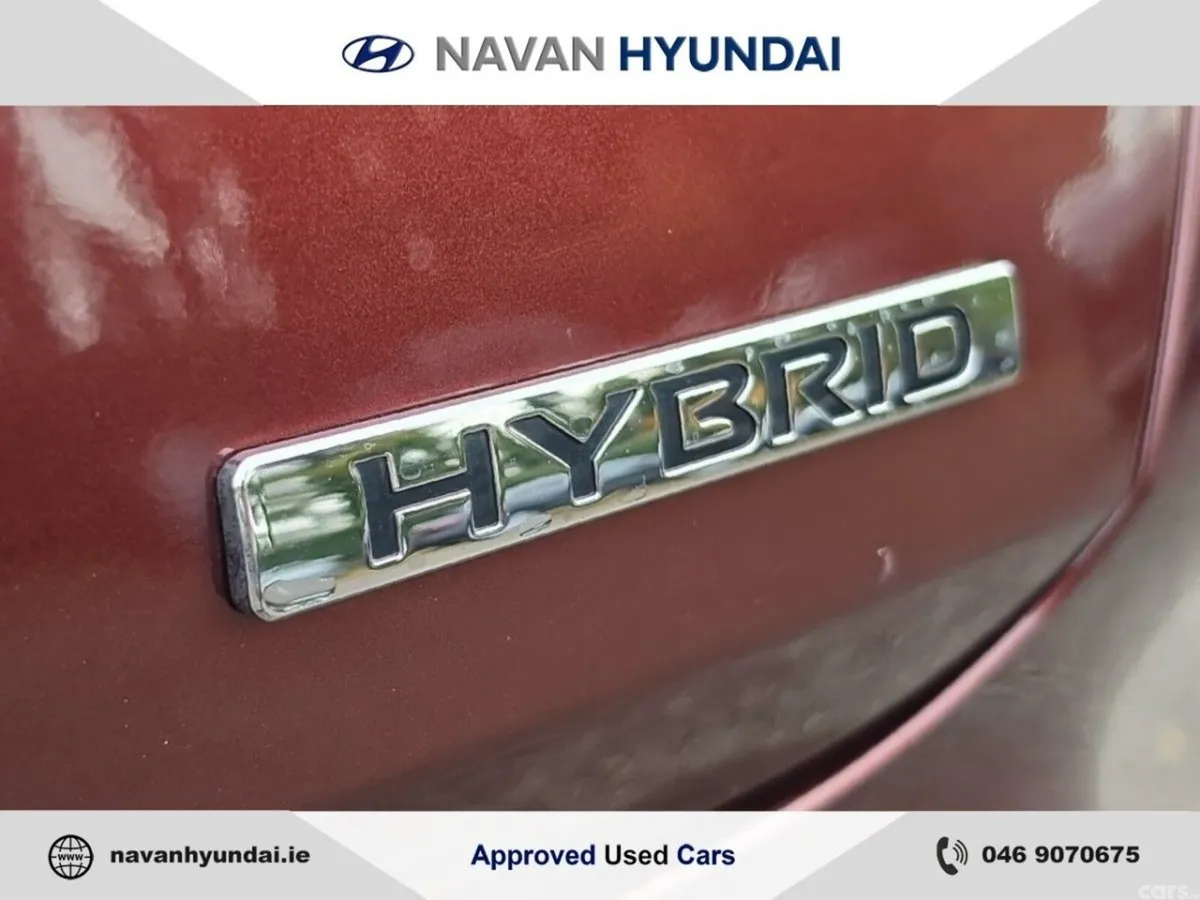Nissan Juke SUV, Petrol Hybrid, 2023, Red