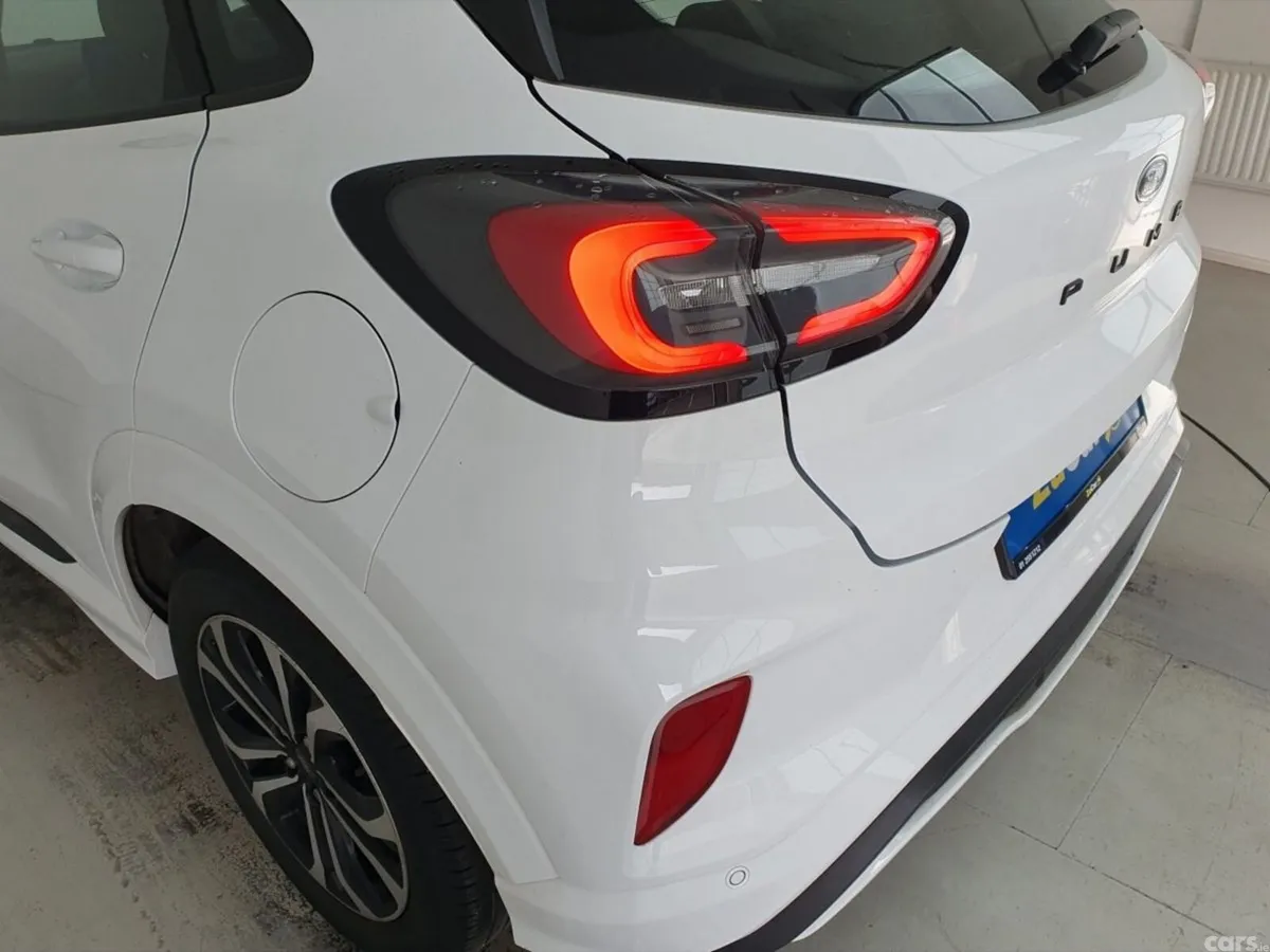 Ford Puma MPV, Petrol, 2023, White