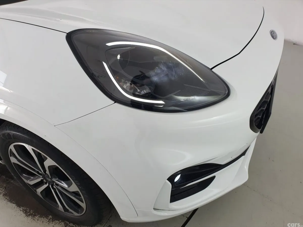 Ford Puma MPV, Petrol, 2023, White