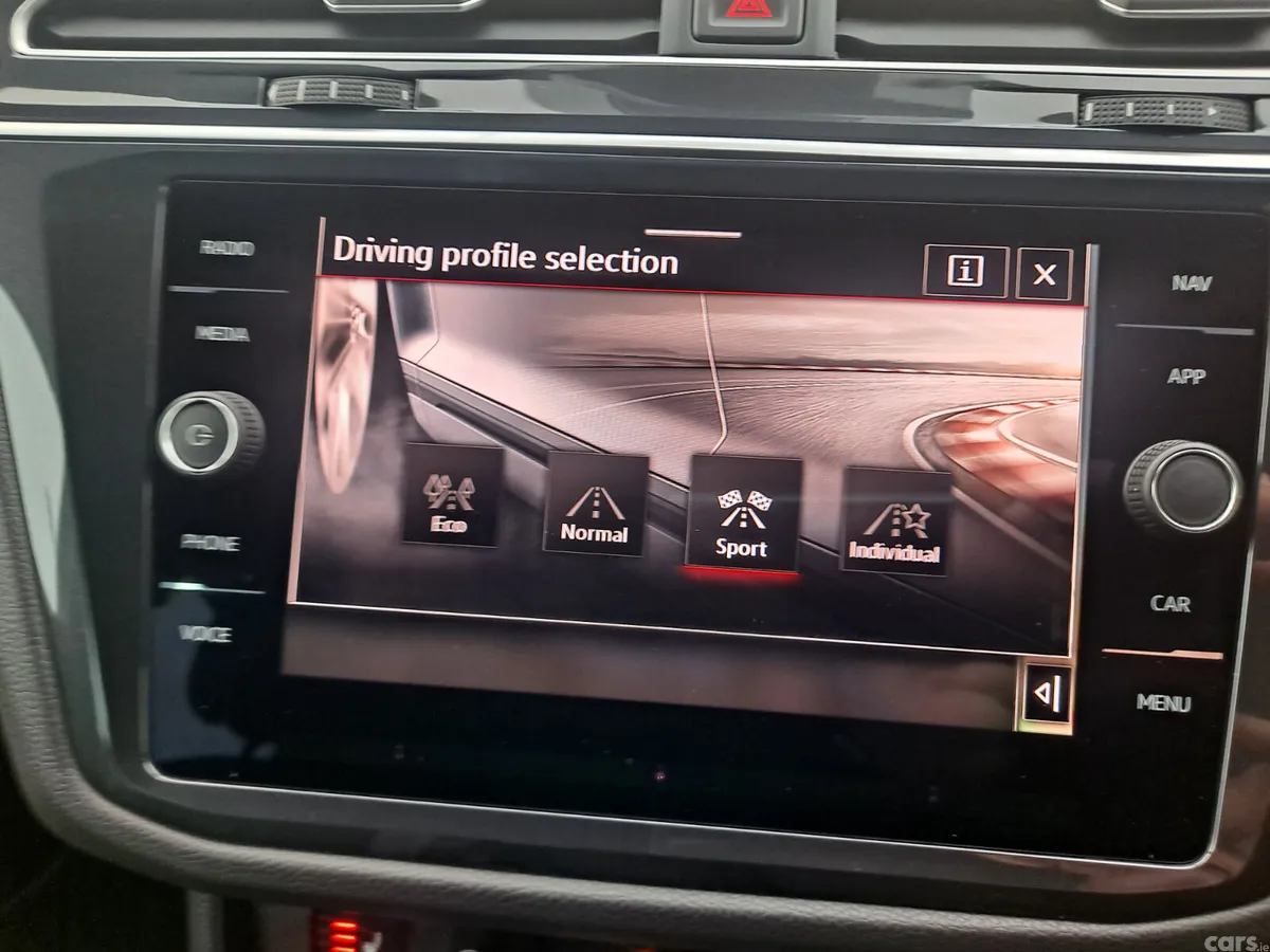 Volkswagen Tiguan SUV, Diesel, 2021, Black