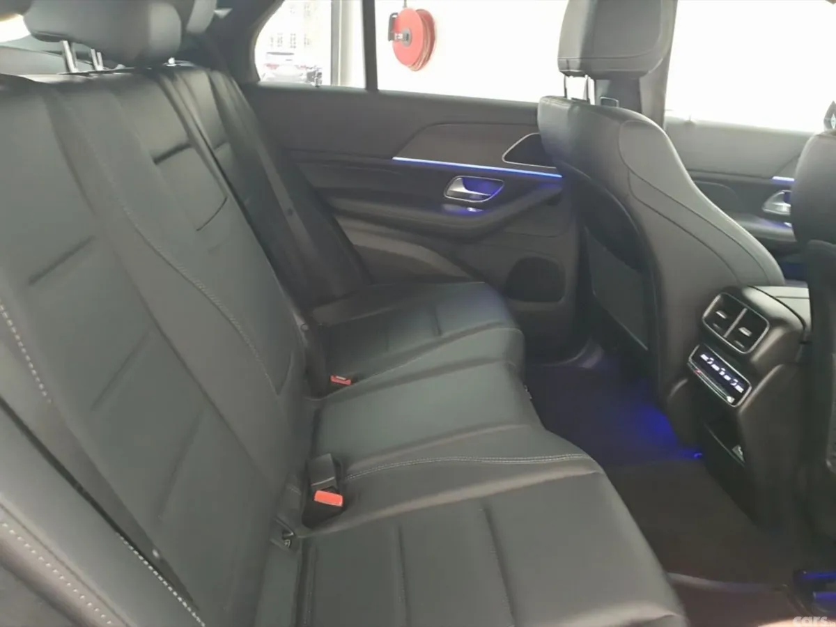 Mercedes-Benz GLE SUV, Diesel Plug-in Hybrid, 2022, White
