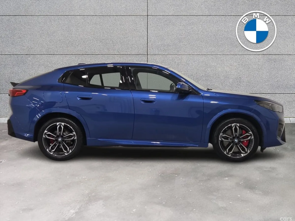 BMW iX2 SUV, Electric, 2026, Blue