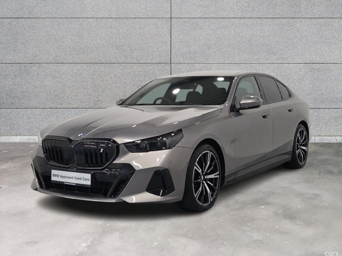 BMW i5 Saloon, Electric, 2025, Grey