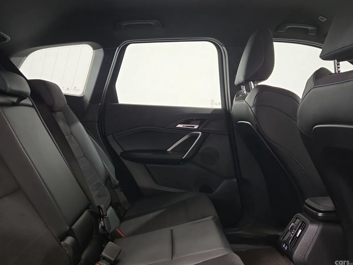 BMW iX1 SUV, Electric, 2025, Black