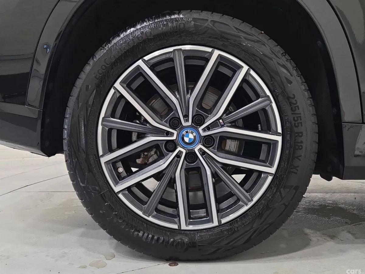 BMW iX1 SUV, Electric, 2025, Black