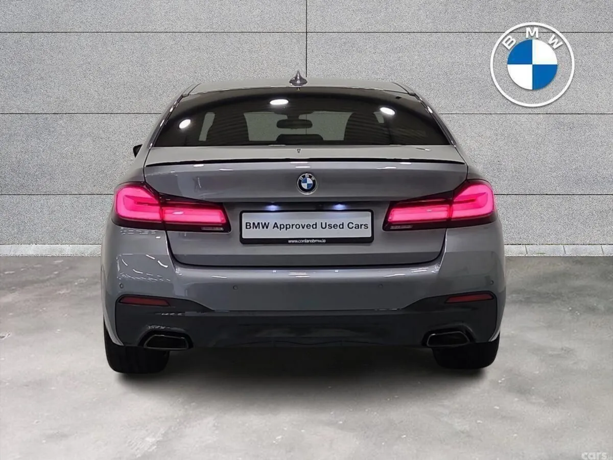 BMW 5-Series Saloon, Diesel Hybrid, 2023, Grey