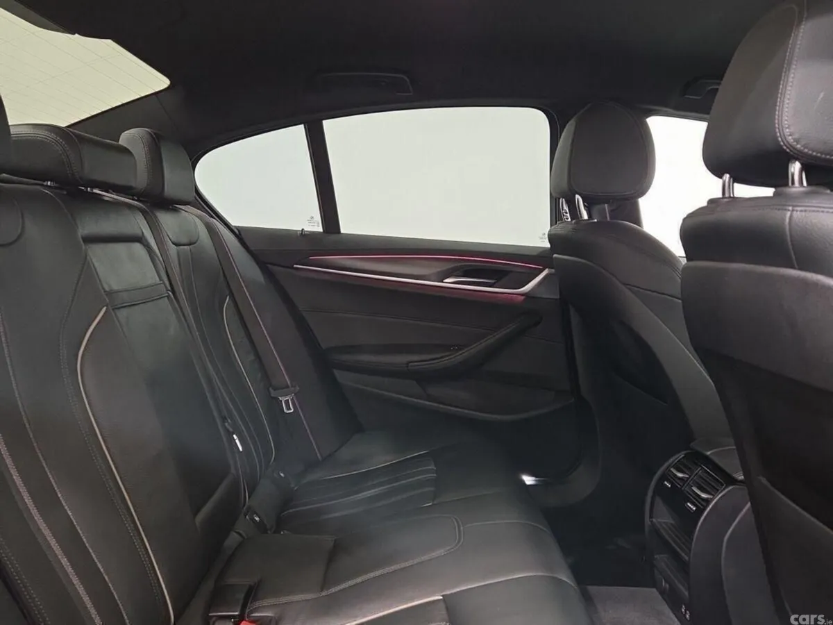 BMW 5-Series Saloon, Diesel Hybrid, 2023, Grey