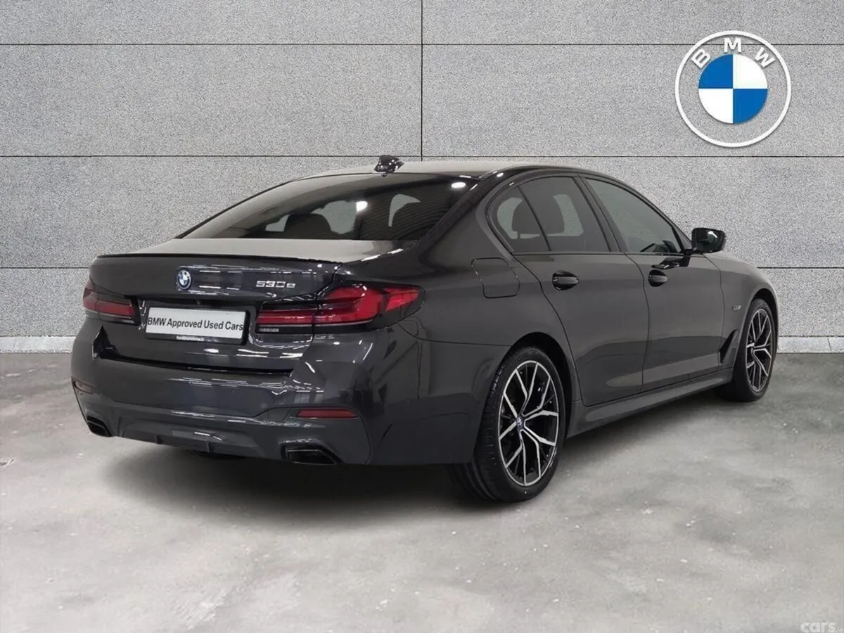 BMW 5-Series Saloon, Petrol Plug-in Hybrid, 2022, Grey