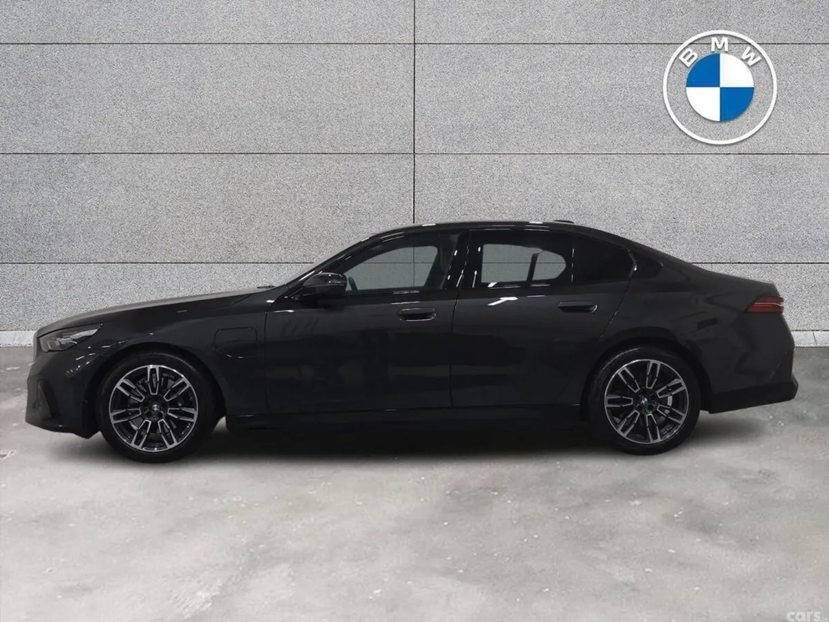 BMW 5-Series Saloon, Petrol Plug-in Hybrid, 2026, Grey