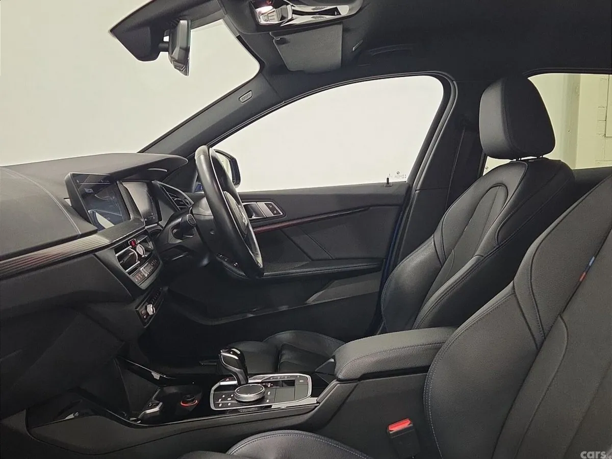 BMW 1-Series Hatchback, Petrol, 2021, Blue