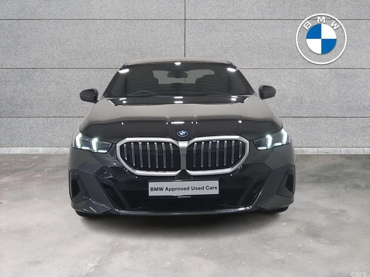 BMW 5-Series Saloon, Petrol Plug-in Hybrid, 2026, Grey