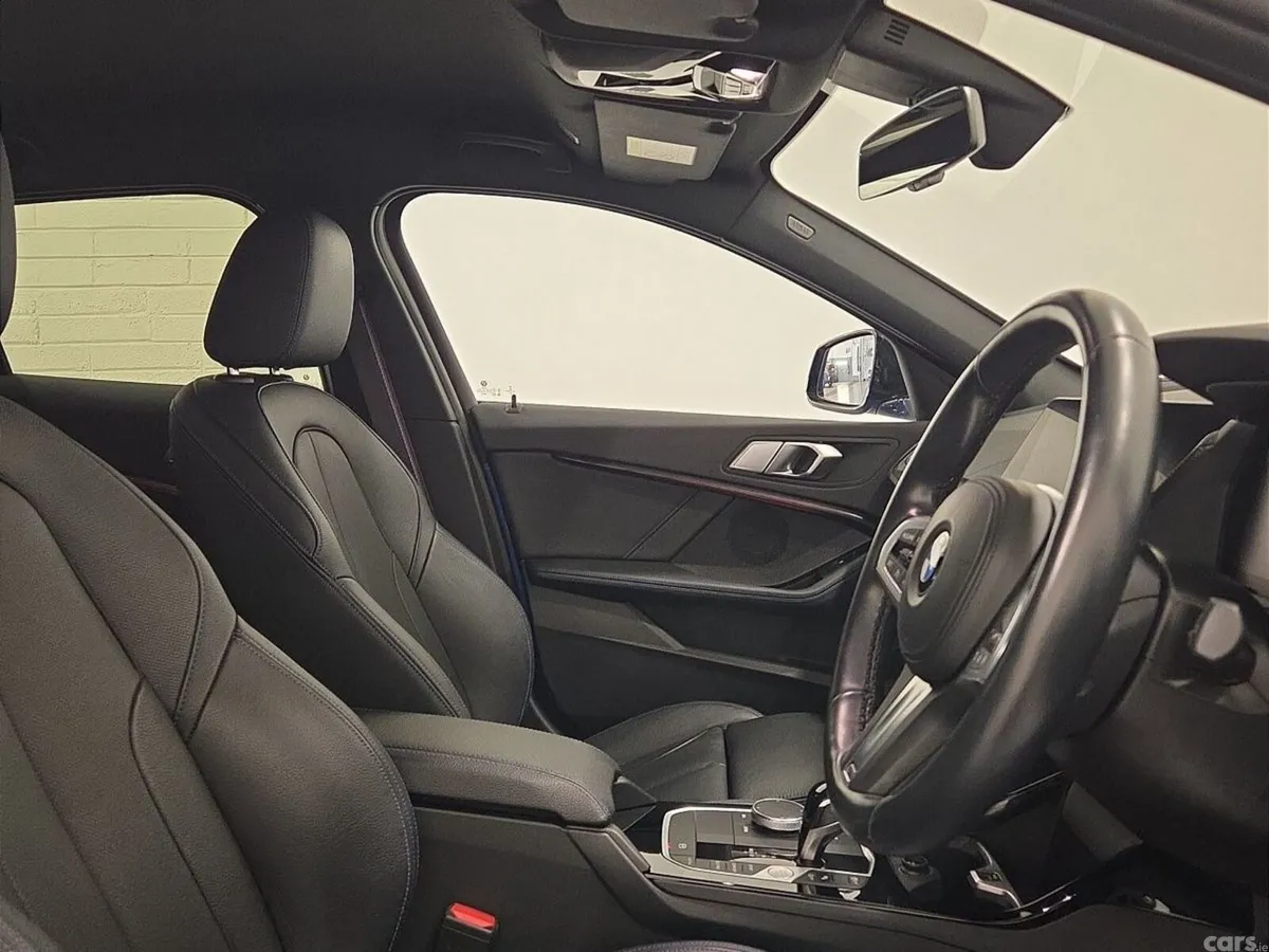 BMW 1-Series Hatchback, Petrol, 2021, Blue