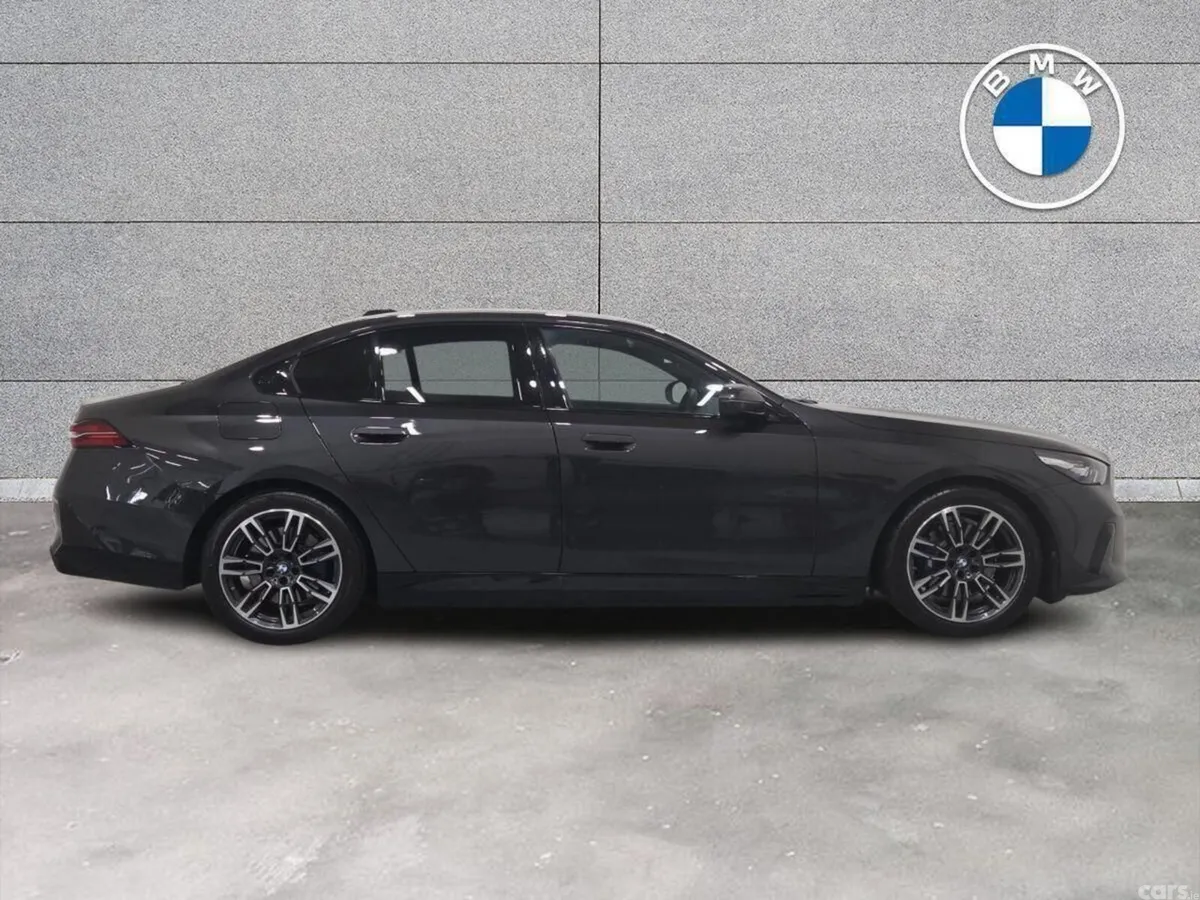 BMW 5-Series Saloon, Petrol Plug-in Hybrid, 2026, Grey