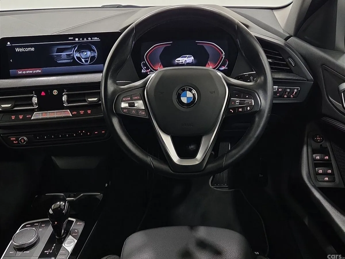 BMW 1-Series Hatchback, Diesel, 2022, White