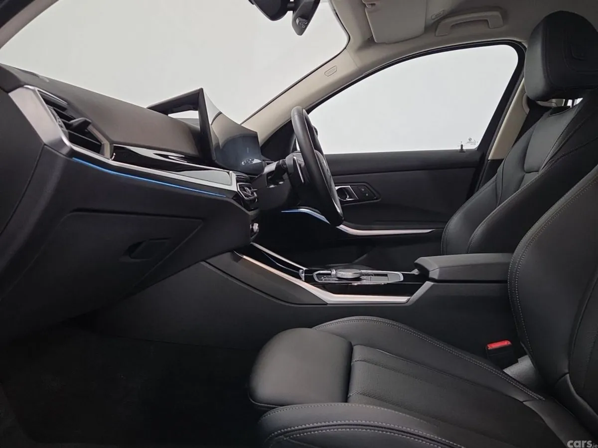 BMW 3-Series Saloon, Petrol Plug-in Hybrid, 2024, Black