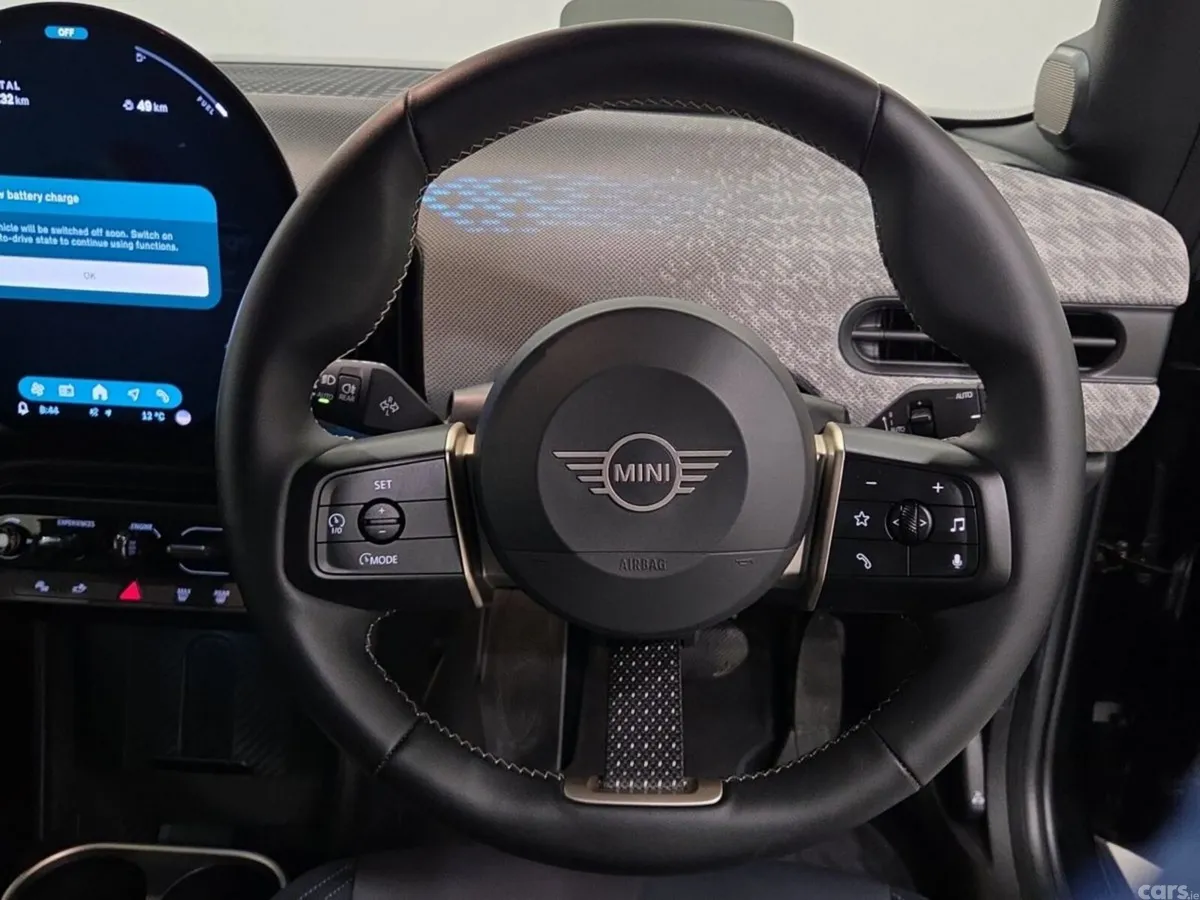 Mini Cooper Hatchback, Petrol, 2026, Black