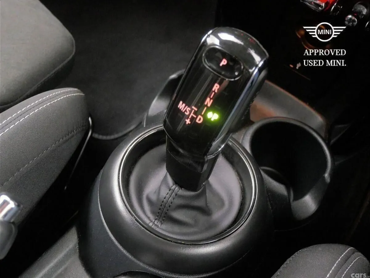 Mini Cooper Hatchback, Petrol, 2023, Black