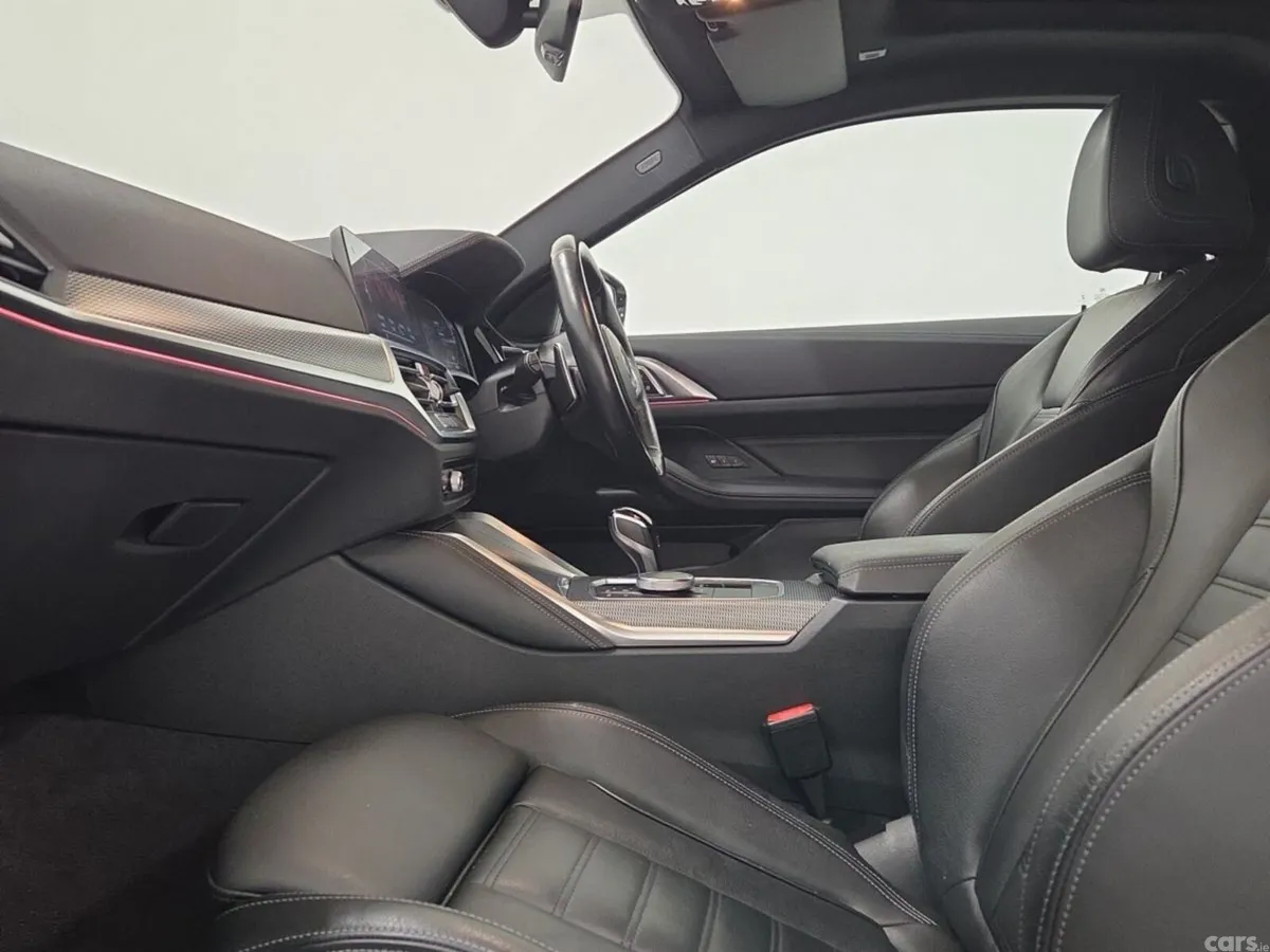 BMW 4-Series Coupe, Diesel Hybrid, 2022, White