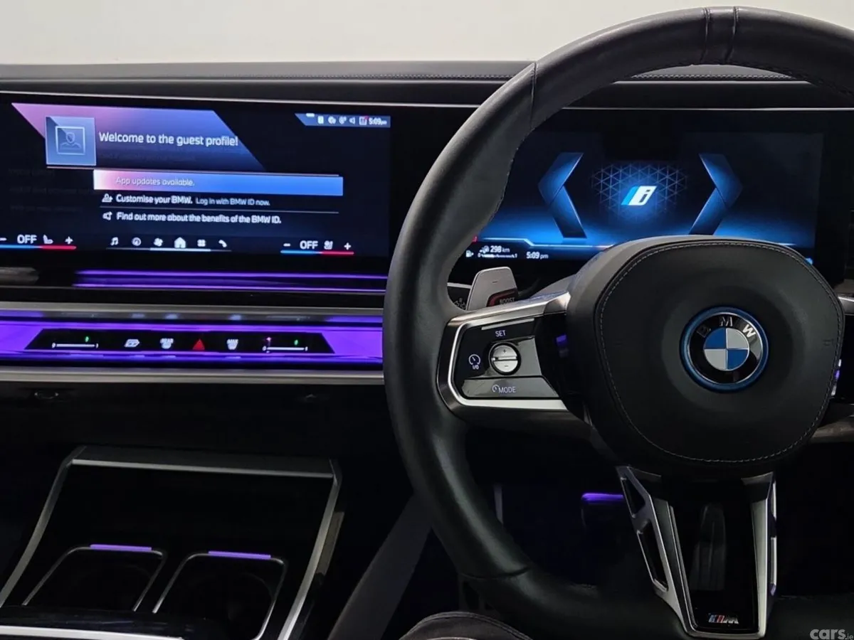BMW 7-Series Saloon, Petrol Plug-in Hybrid, 2023, Grey