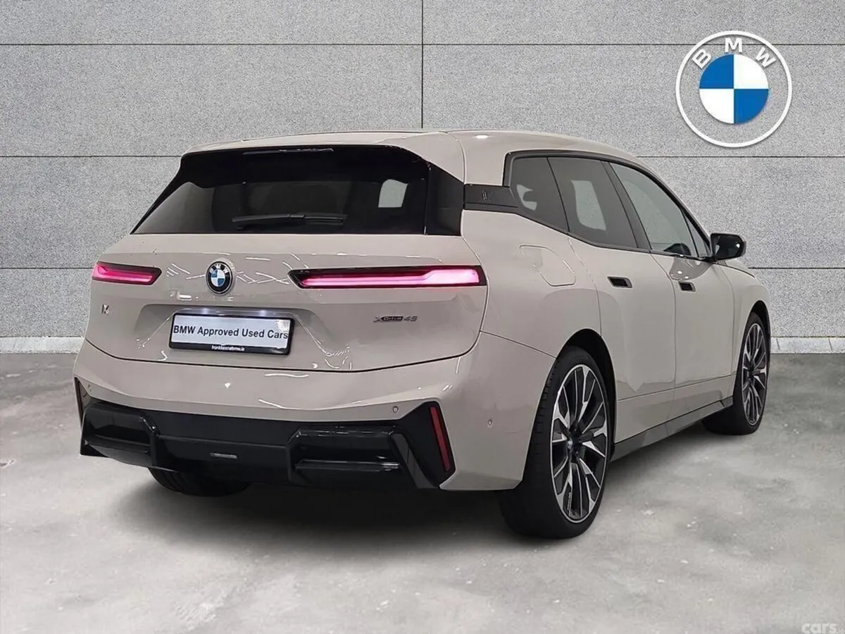 BMW iX SUV, Electric, 2026, Grey